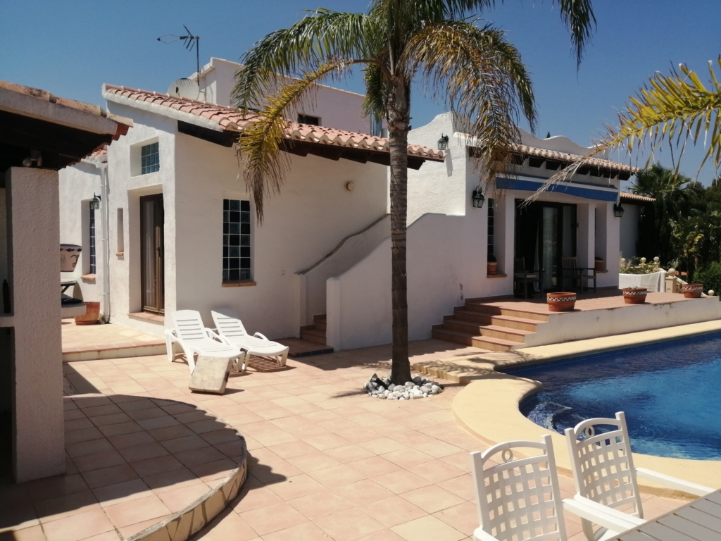 Spacious family house, ideal for rentals in Javea, Balcon al Mar (SOLD)